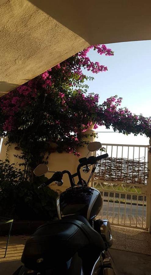 Mari En Bed and Breakfast Castel Volturno Εξωτερικό φωτογραφία